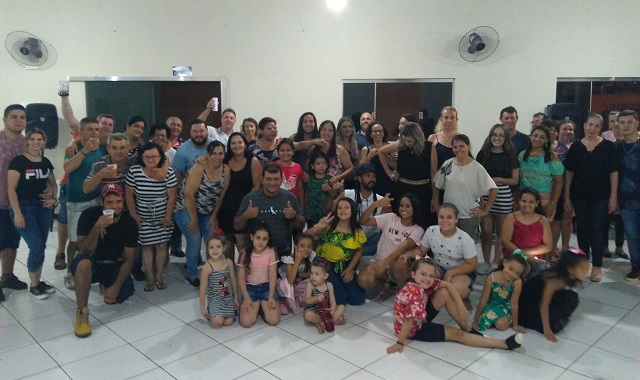 Imagem: Confraternização do Grupo de Dança Extravasa de Jussara | noticiasdejussara.com.br Imagem: Confraternização do Grupo de Dança Extravasa de Jussara | noticiasdejussara.com.br