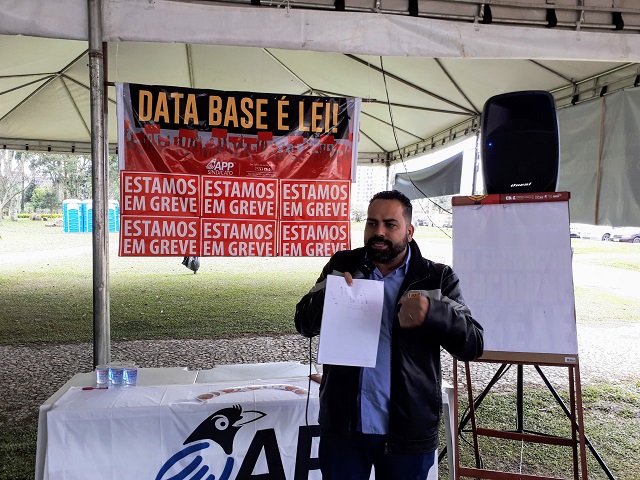 Luiz Fernando Rodrigues fala sobre o Projeto de Lei Complementar 4/2019 Luiz Fernando Rodrigues fala sobre o Projeto de Lei Complementar 4/2019